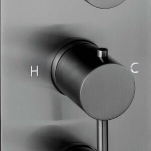 Vos 3 Outlet Thermostatic Concealed Valve, Vertical - Brushed Black